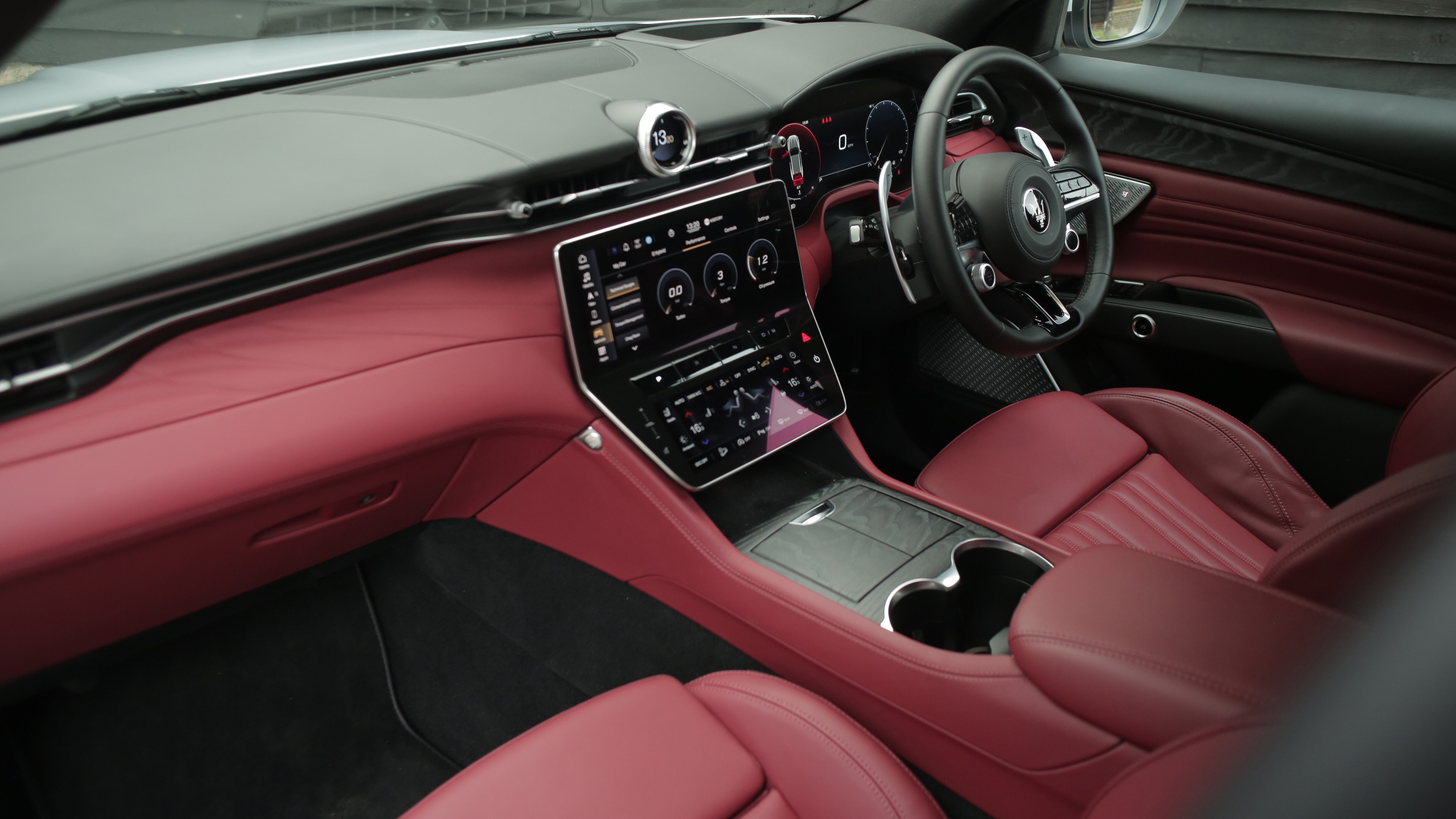 MASERATI GRECALE ESTATE V6 Trofeo 5dr Auto